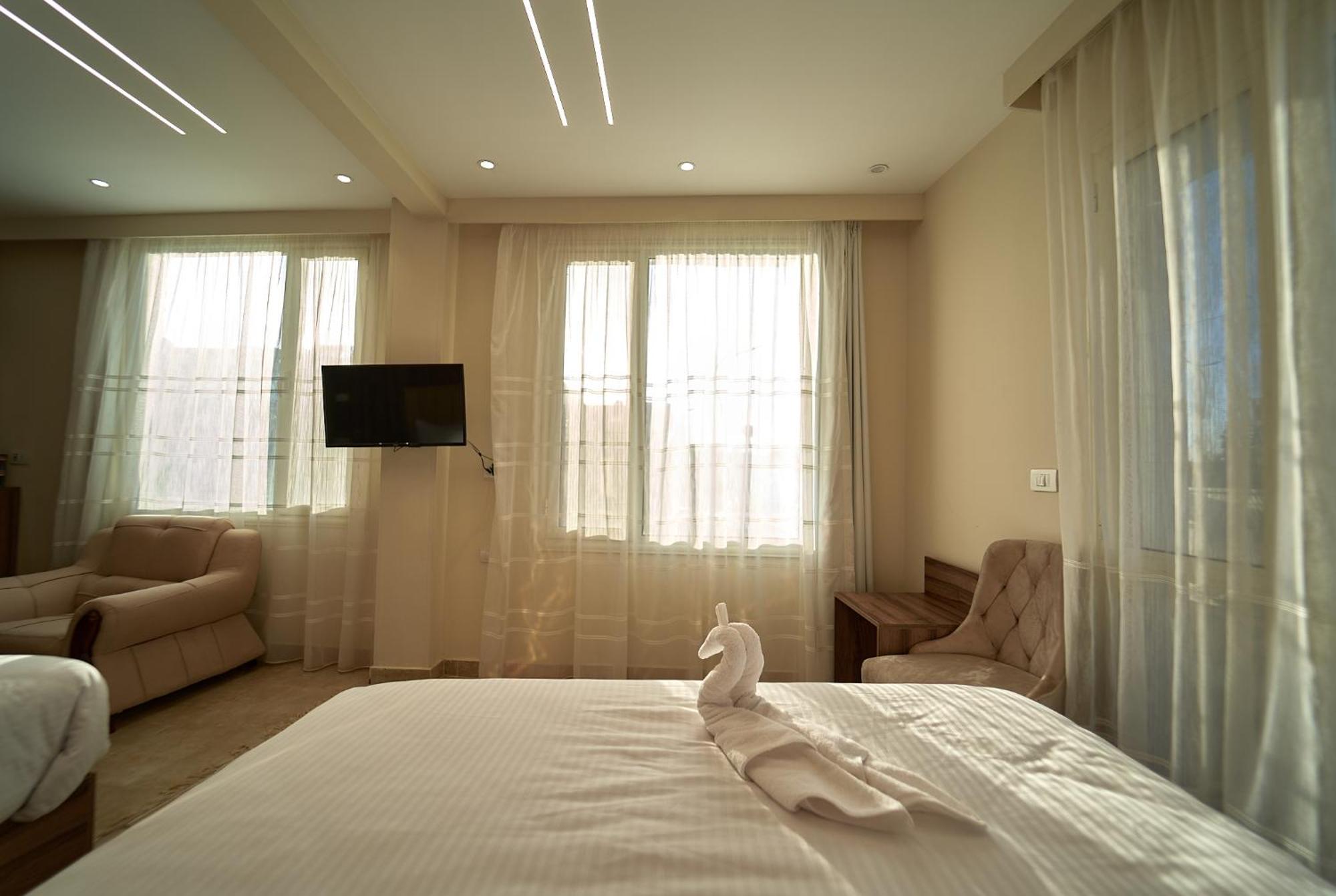The Palace Pyramids Hotel Nazlet el-Sîsi 외부 사진