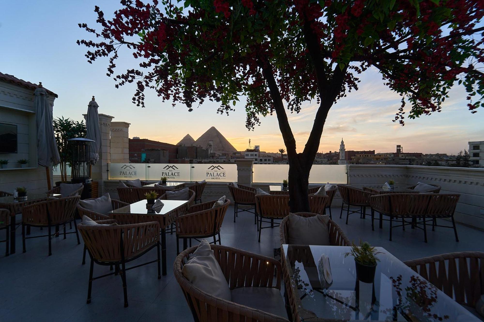 The Palace Pyramids Hotel Nazlet el-Sîsi 외부 사진